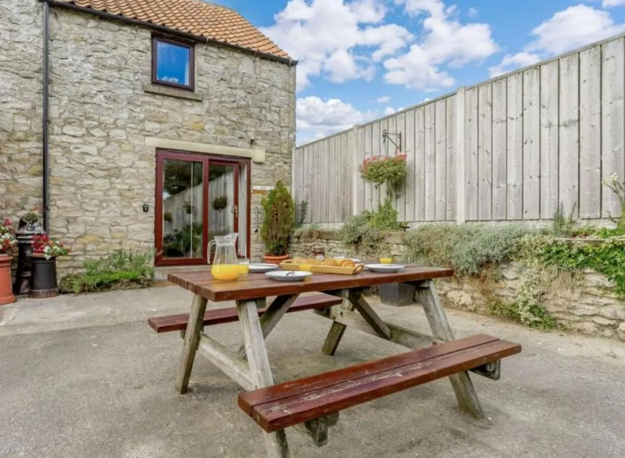 Semesterbostad Tawny Cottage Pickering